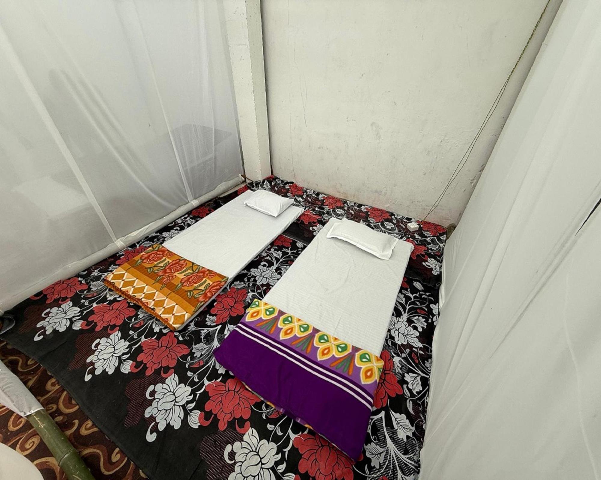 Allāhābād Junction Arail Tent City Kumbh Cottage Mahakumbh -Near Arail Ghat And Naini Station מראה חיצוני תמונה